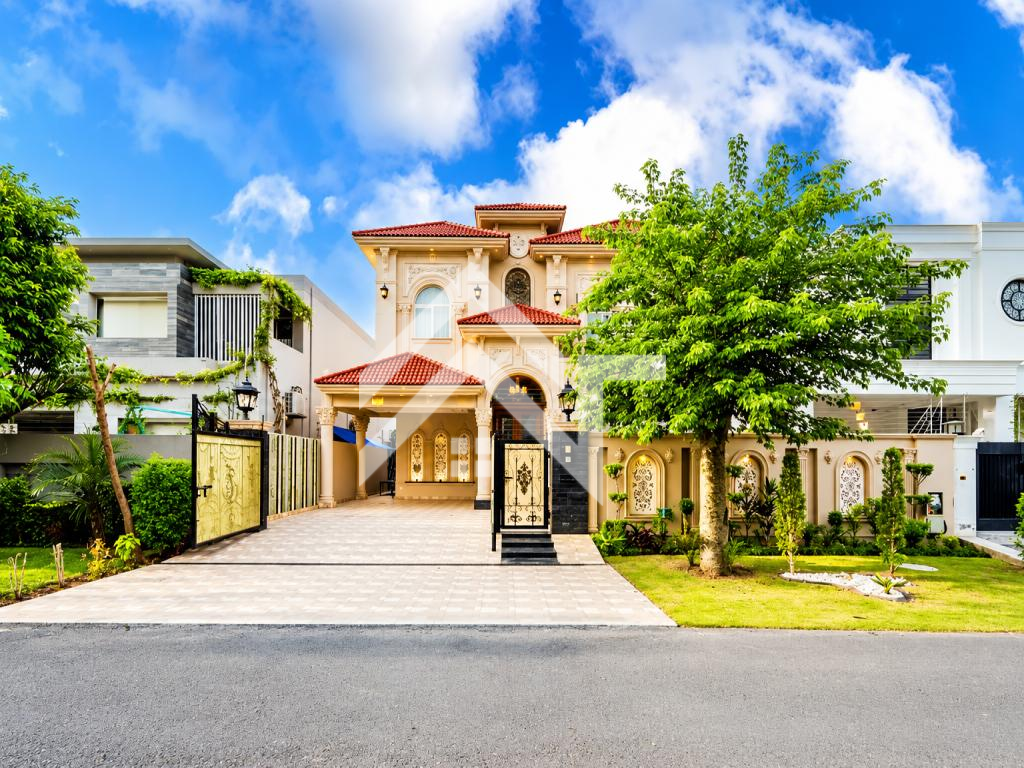 Owner Build Solid Construction Spanish Villa For Sale At Cheapest Price Near Park Commercial